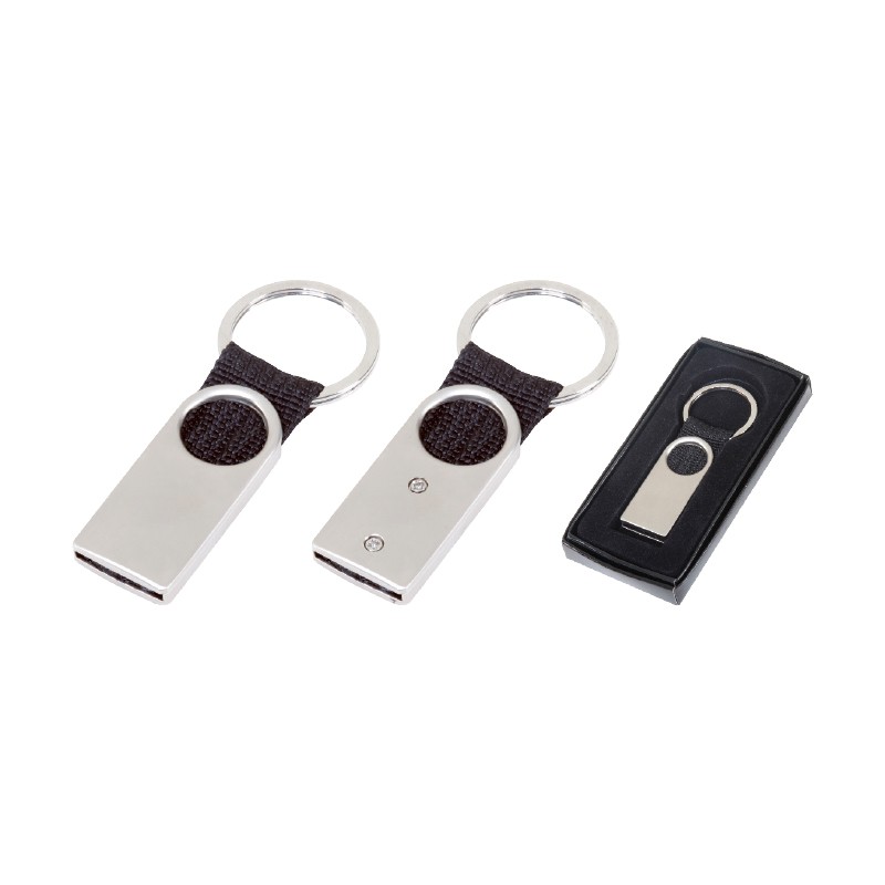 222  Tek Taraflı Metal Suni̇ Deri̇ Anahtarlık
