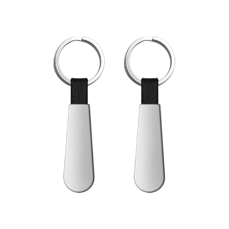 2418  Çift Taraflı Metal Suni̇ Deri̇ Anahtarlık
